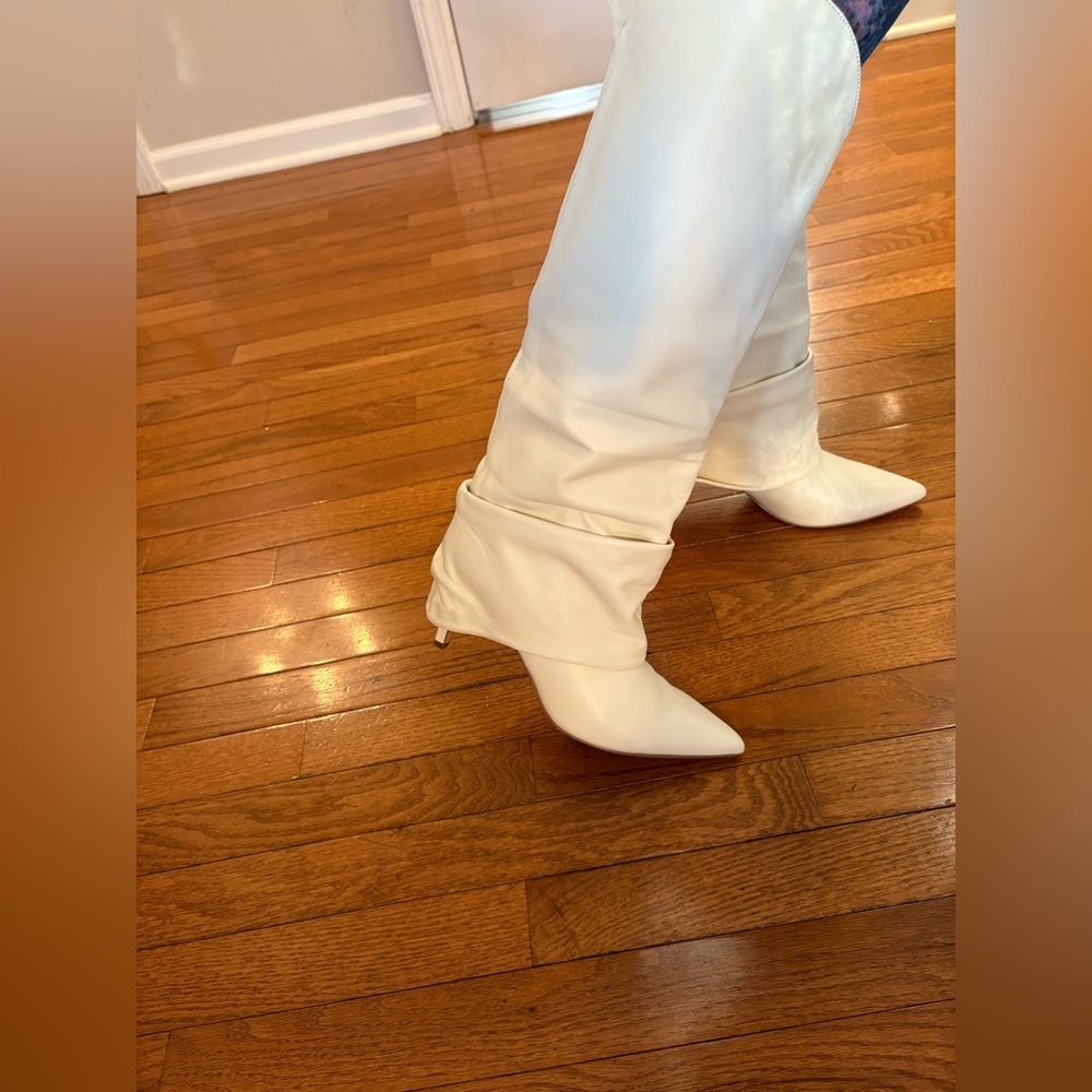 Marc fisher - Nairine Knee High Boot - White - Size 8 - Picture 6 of 6